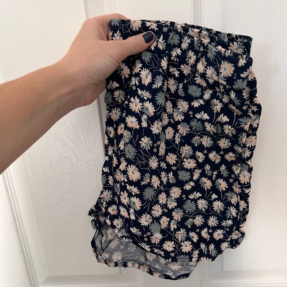 Madewell Floral Linen Shorts